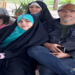 تصویری از شهید دکتر سید مصطفی ساداتی ارمکی و خانوادشان