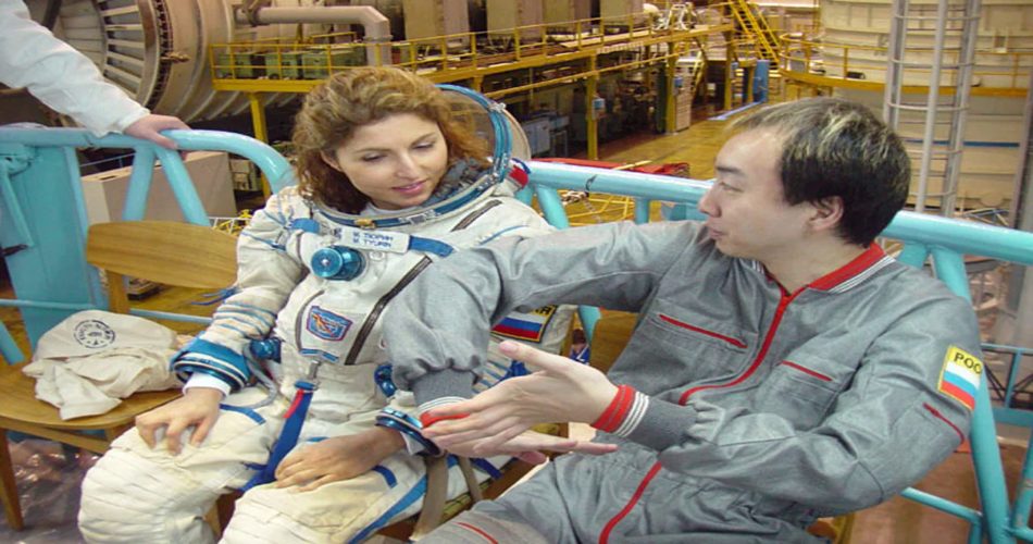 انوشه انصاری