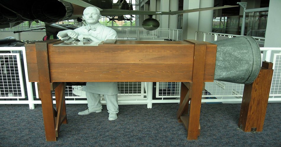 ماکت تونل باد برادران رایت در مرکز هوا و فضای ویرجینیا
