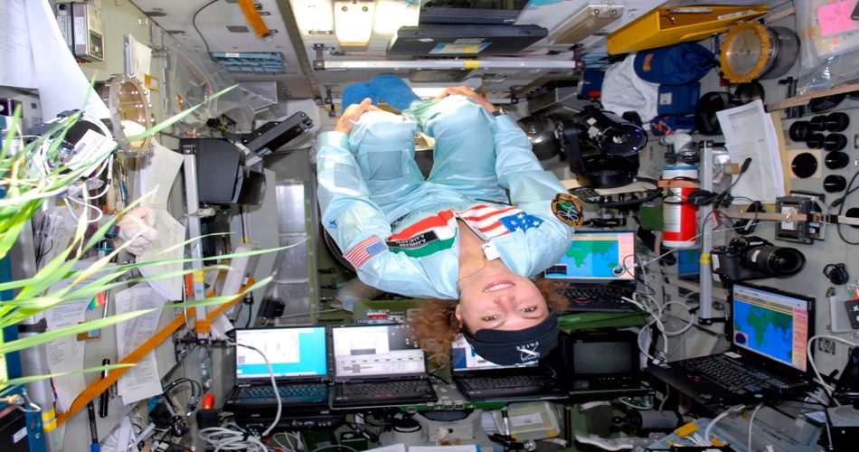 انوشه انصاری