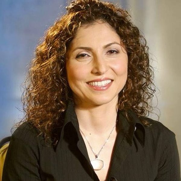 انوشه انصاری