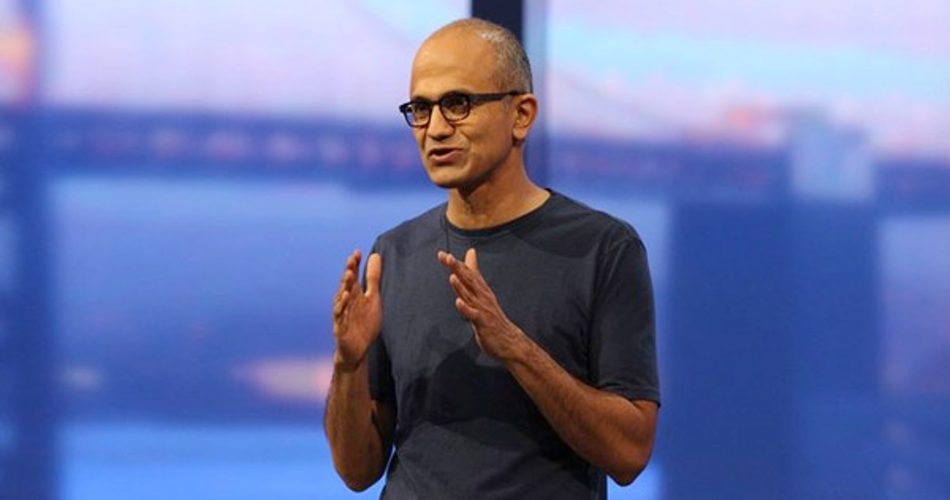 ساتیا نادلا