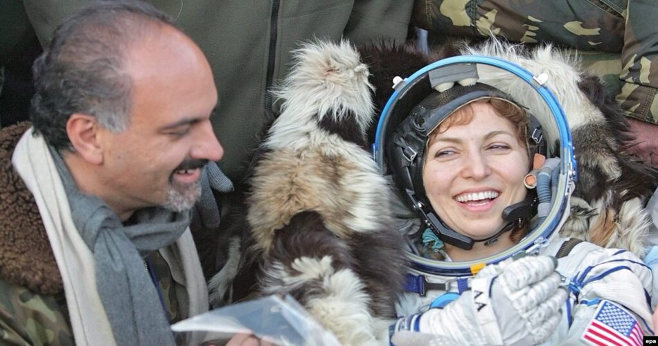 انوشه انصاری