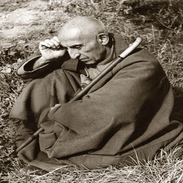 مصدق در احمدآباد در سال ۱۳۴۴
