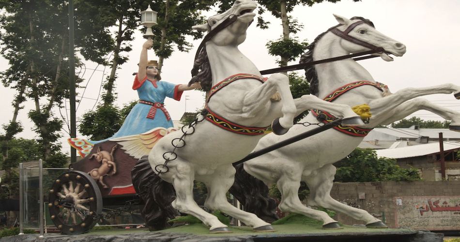 مجسمه اناهیتا