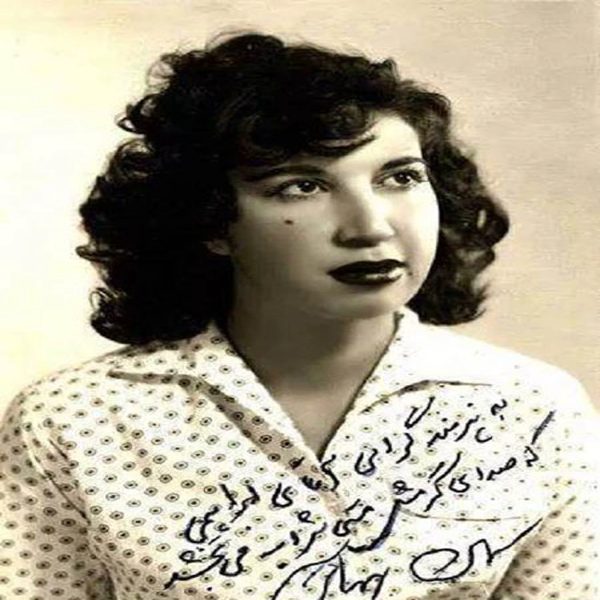 جوانی سیمین بهبهانی